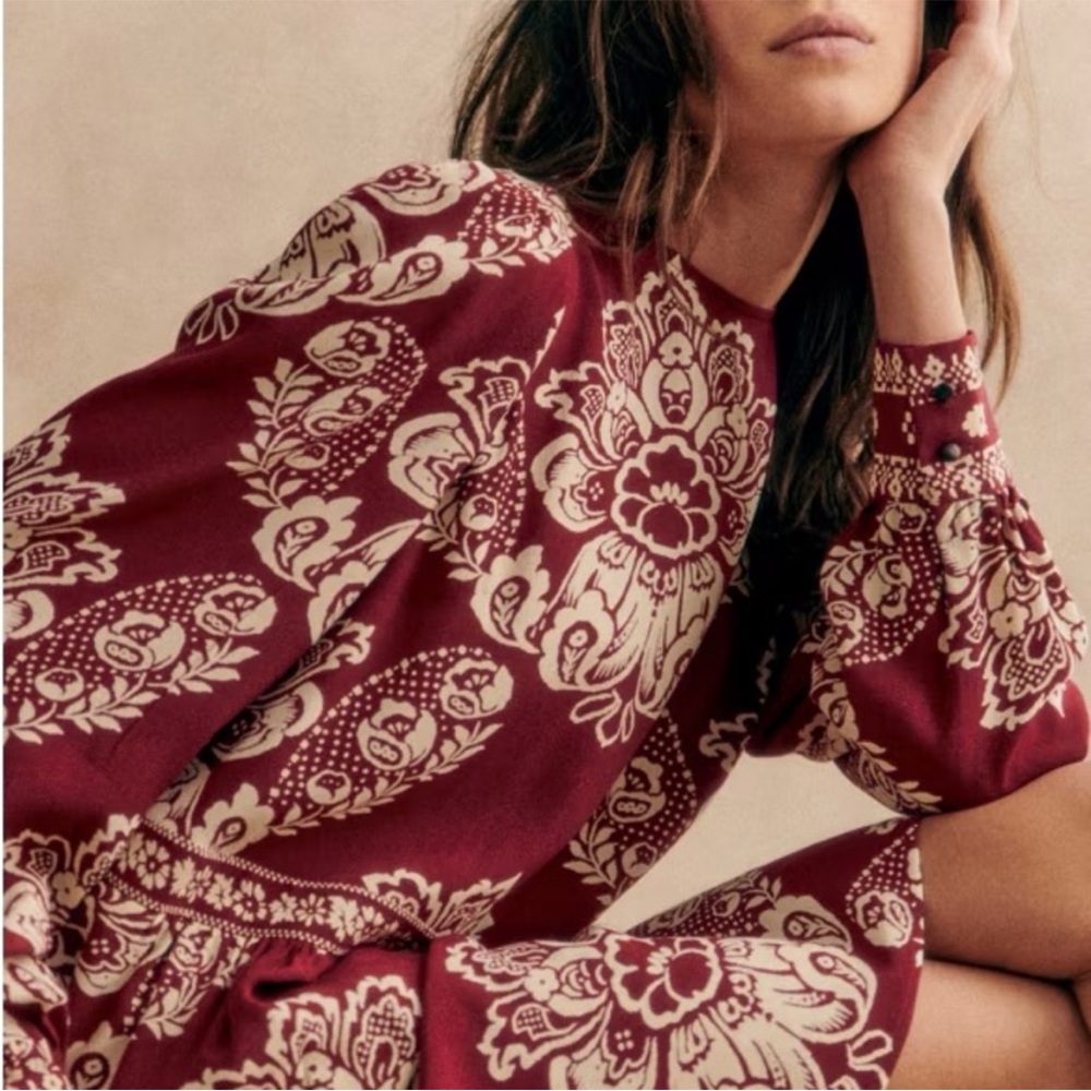 Sezane Andrea Dress NWT ornamental print size EU 46